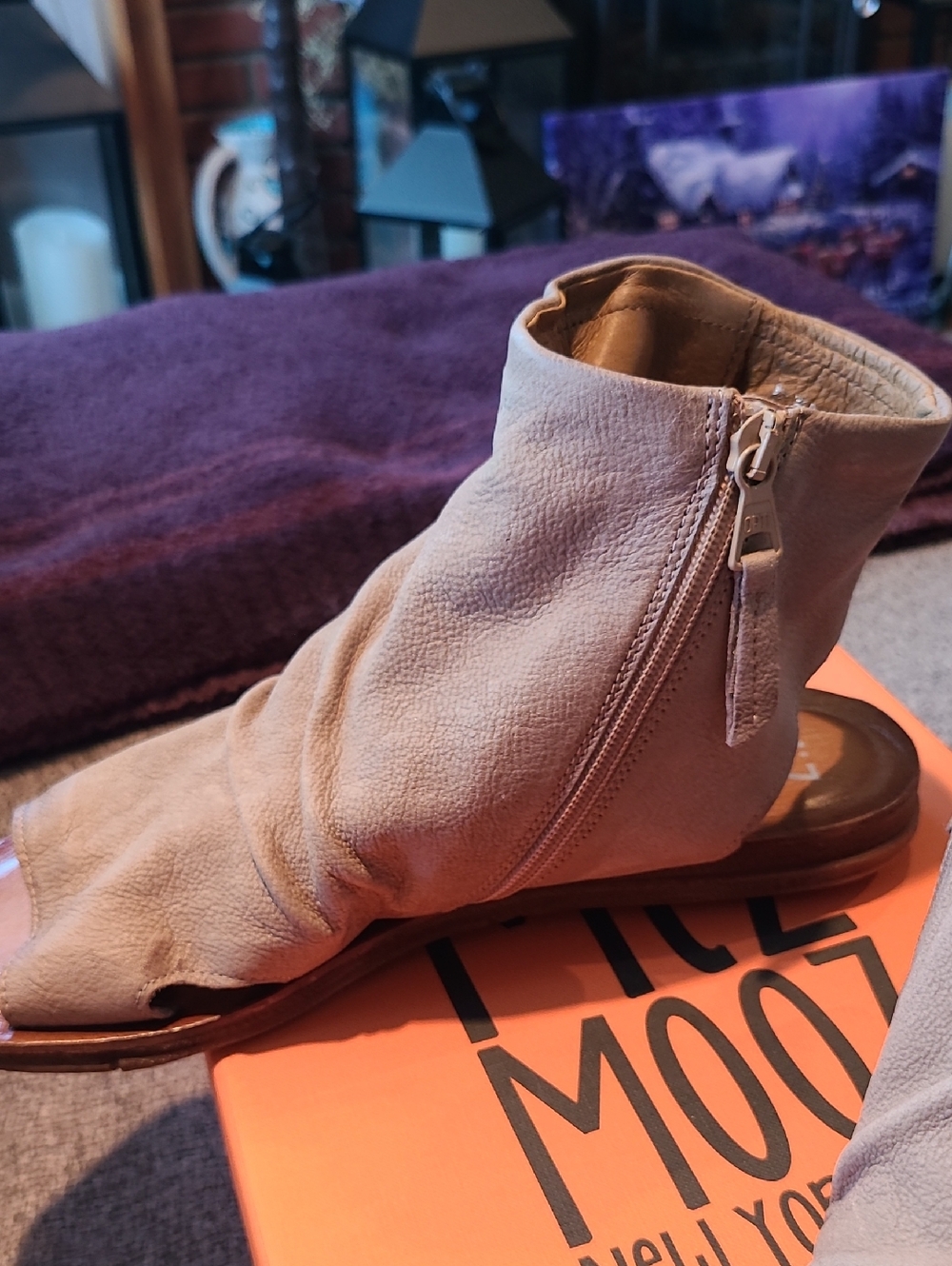 Miz Mooz Taupe Women's Open-Toe Leather Sandal Size EU 40 = USA 9-9.5 - Picture 7 of 10